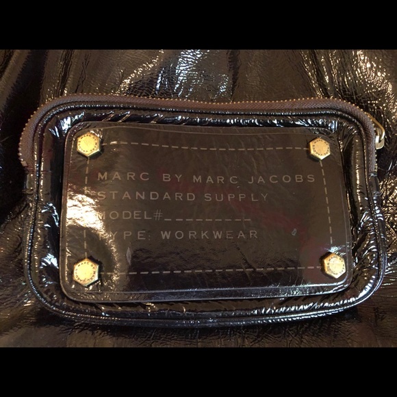 Marc Jacobs purse - Picture 2 of 7